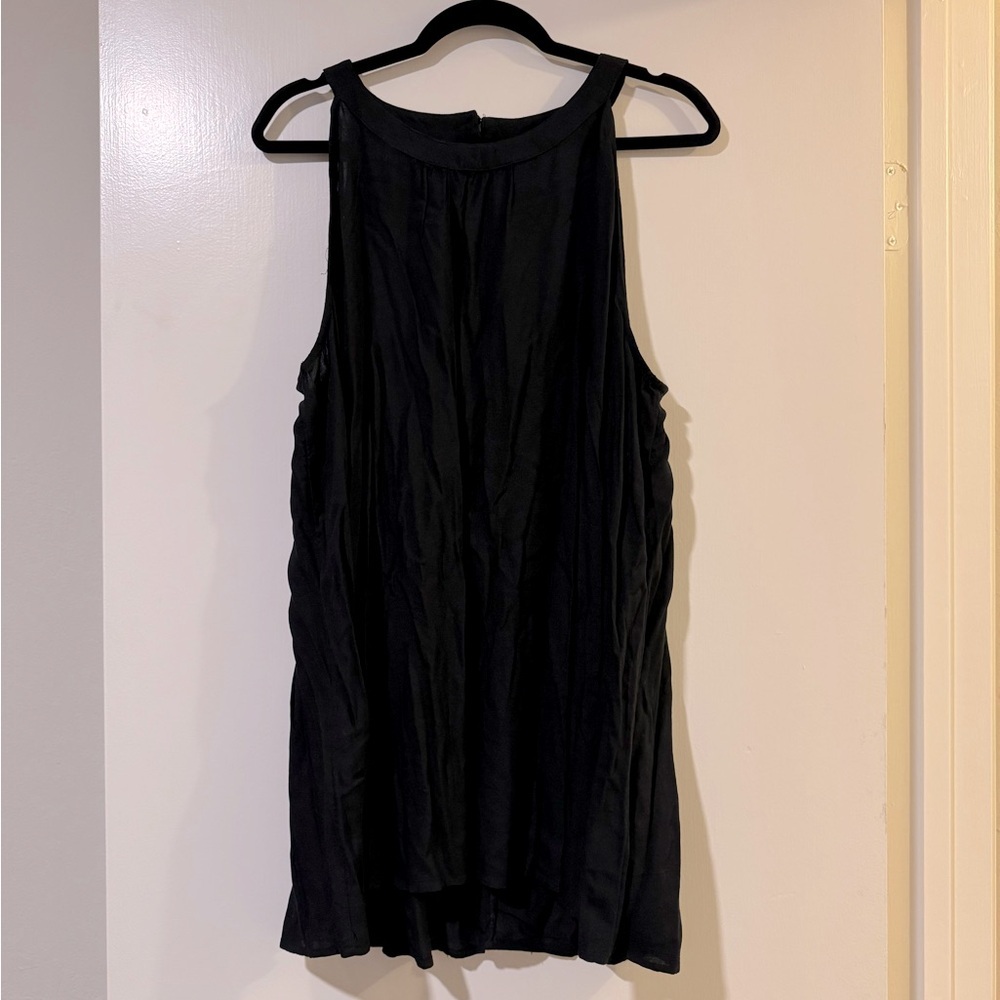 NWT Lane Bryant size 24 sleeveless tank with high neck in black